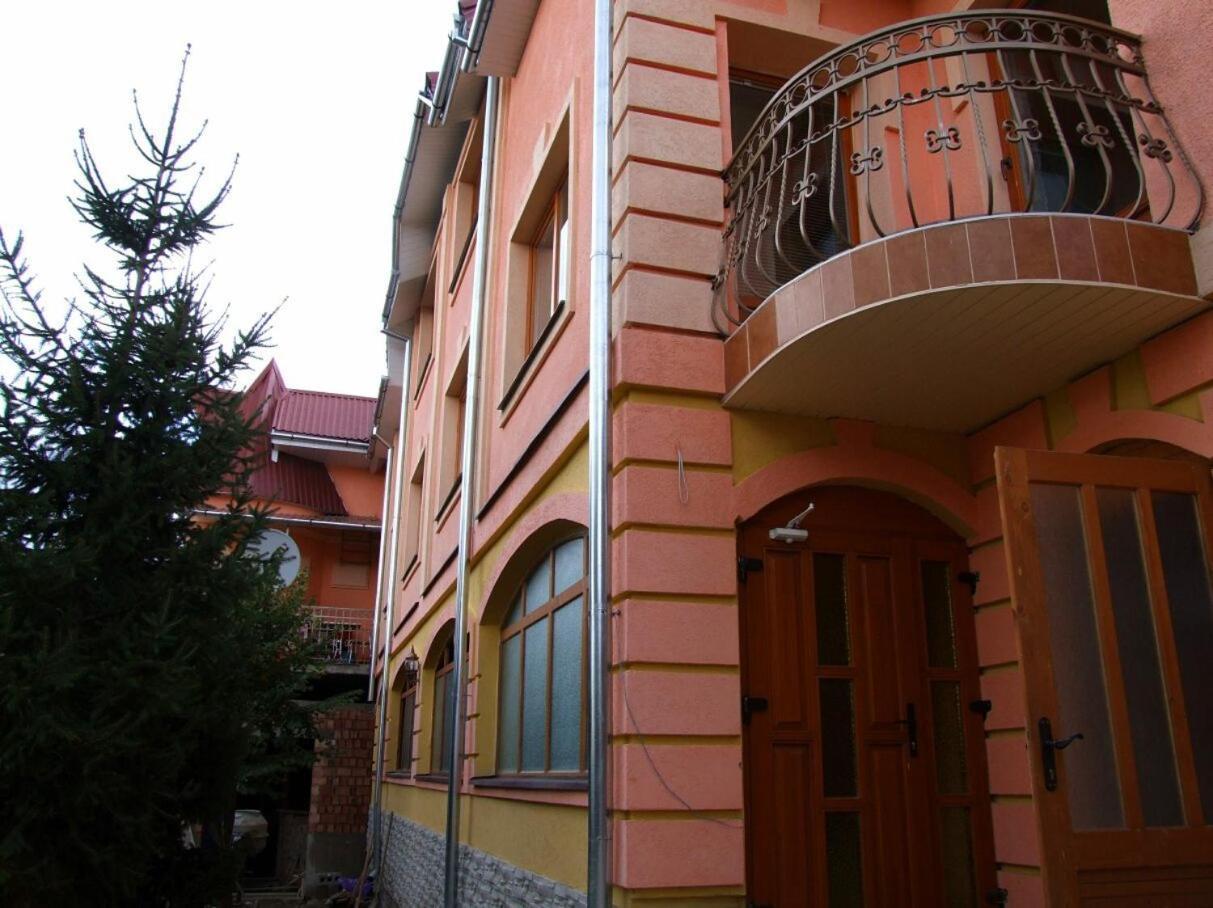 Nautilus Hotel
